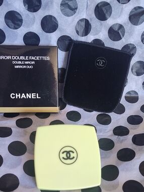 CHANEL Pale Yellow Double Faceted Compact Mirror with Black Velvet Pouch